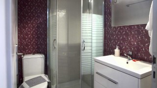 accommodation pegasos hotel bathroom